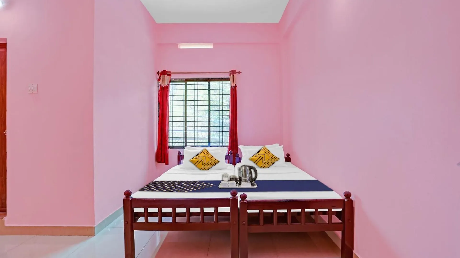 Spot On Greenland Residency Hotel Pathanāmthitta Indien