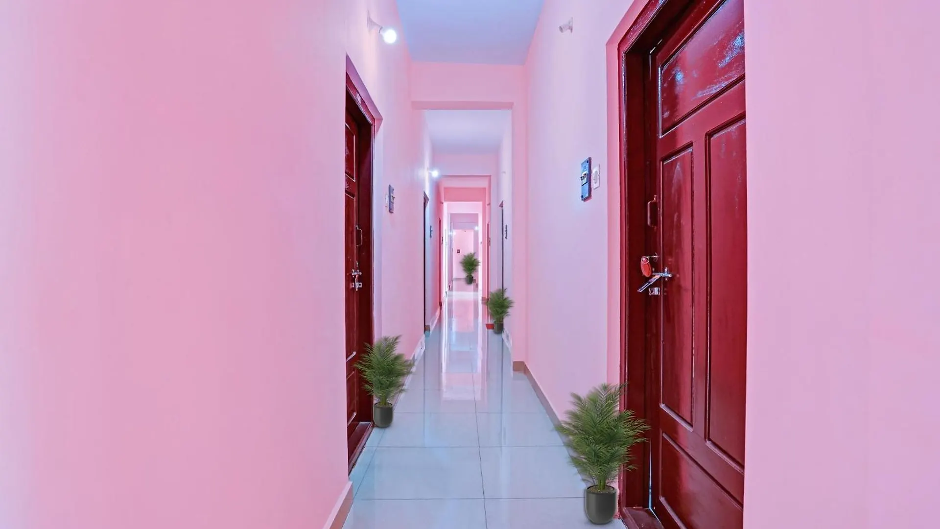 Spot On Greenland Residency Hotel Pathanāmthitta
